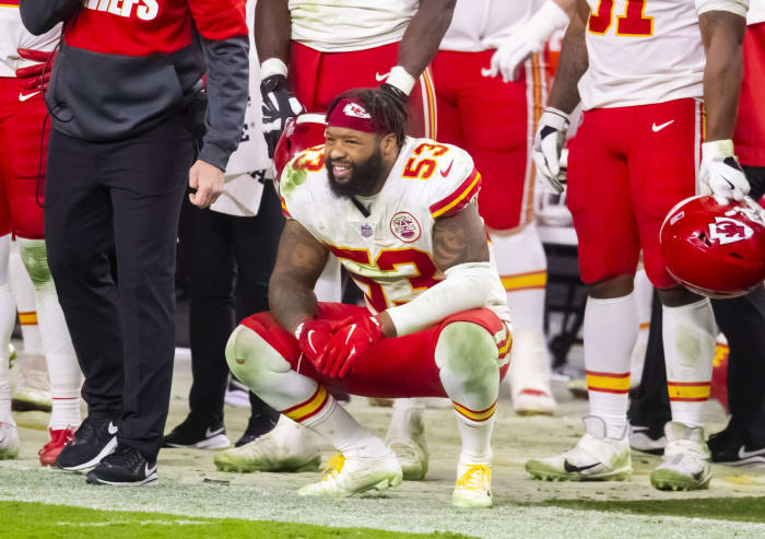 Nov 22, 2020; Paradise, Nevada, USA; Kansas City Chiefs linebacker Anthony Hitchens (53) against the Las Vegas Raiders at Allegiant Stadium. Mandatory Credit: Mark J. Rebilas-USA TODAY Sports